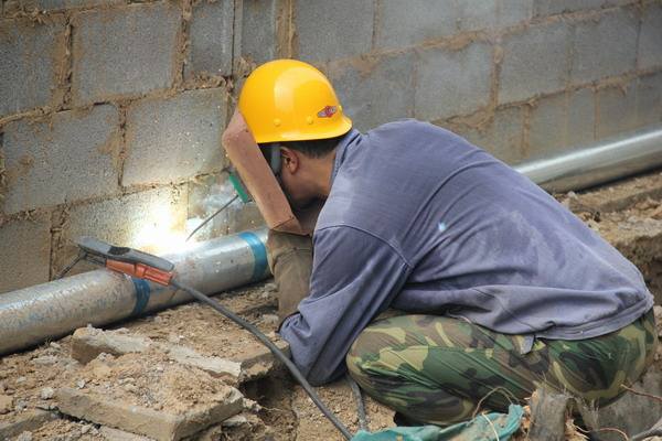 焊接作業(yè)分包